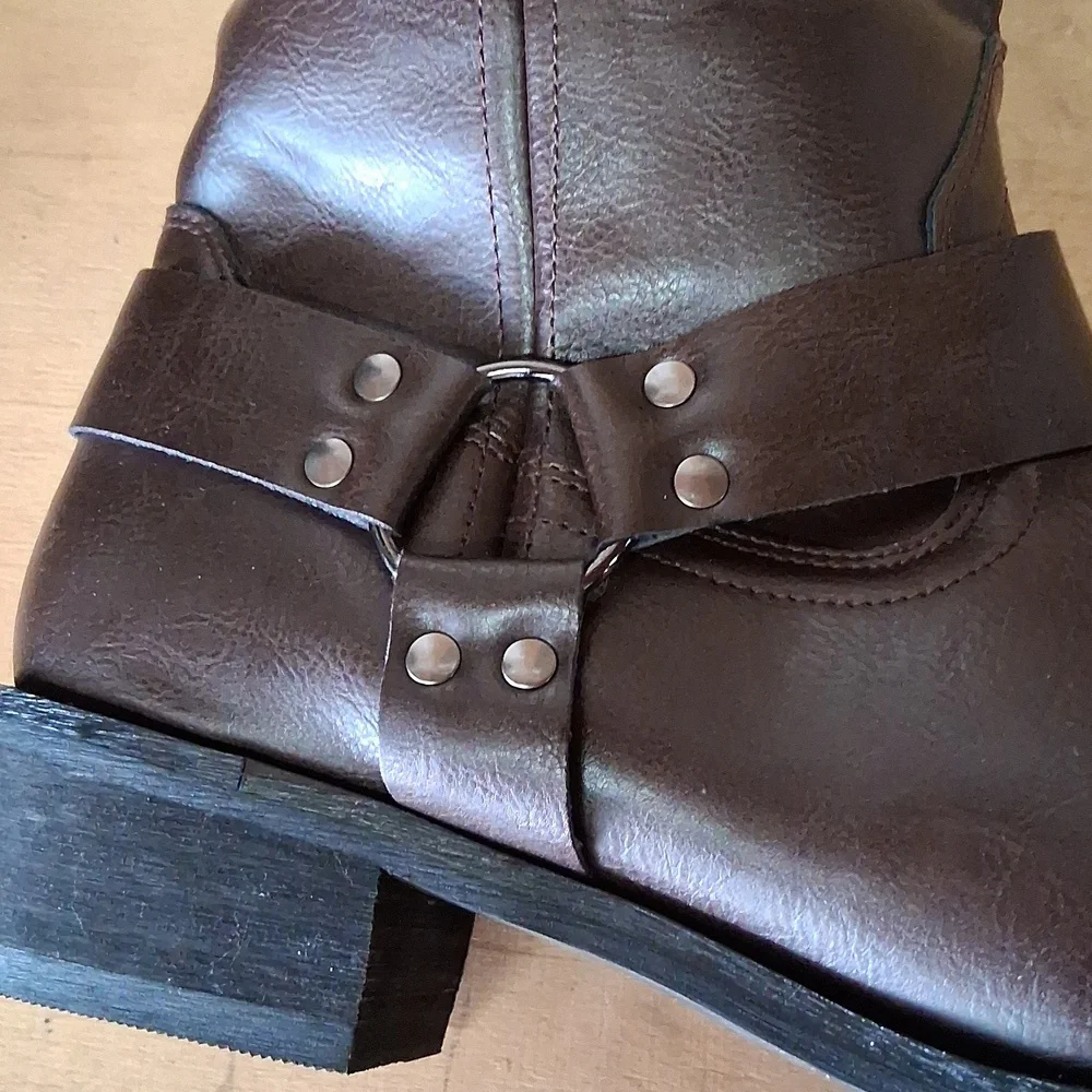 NWT Mens Dark Brown Leather Boots